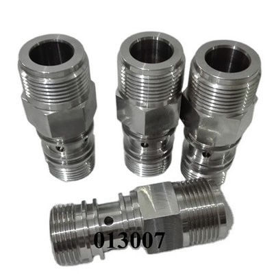 качество  013007-1 FLOW Water Jet Cutting Machine Parts 60k Intensifier Pump Eagle Pcv Body завод